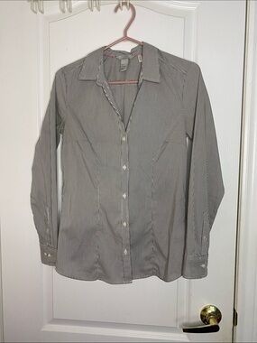 H&M Gray Pinstripe Button-Down Shirt